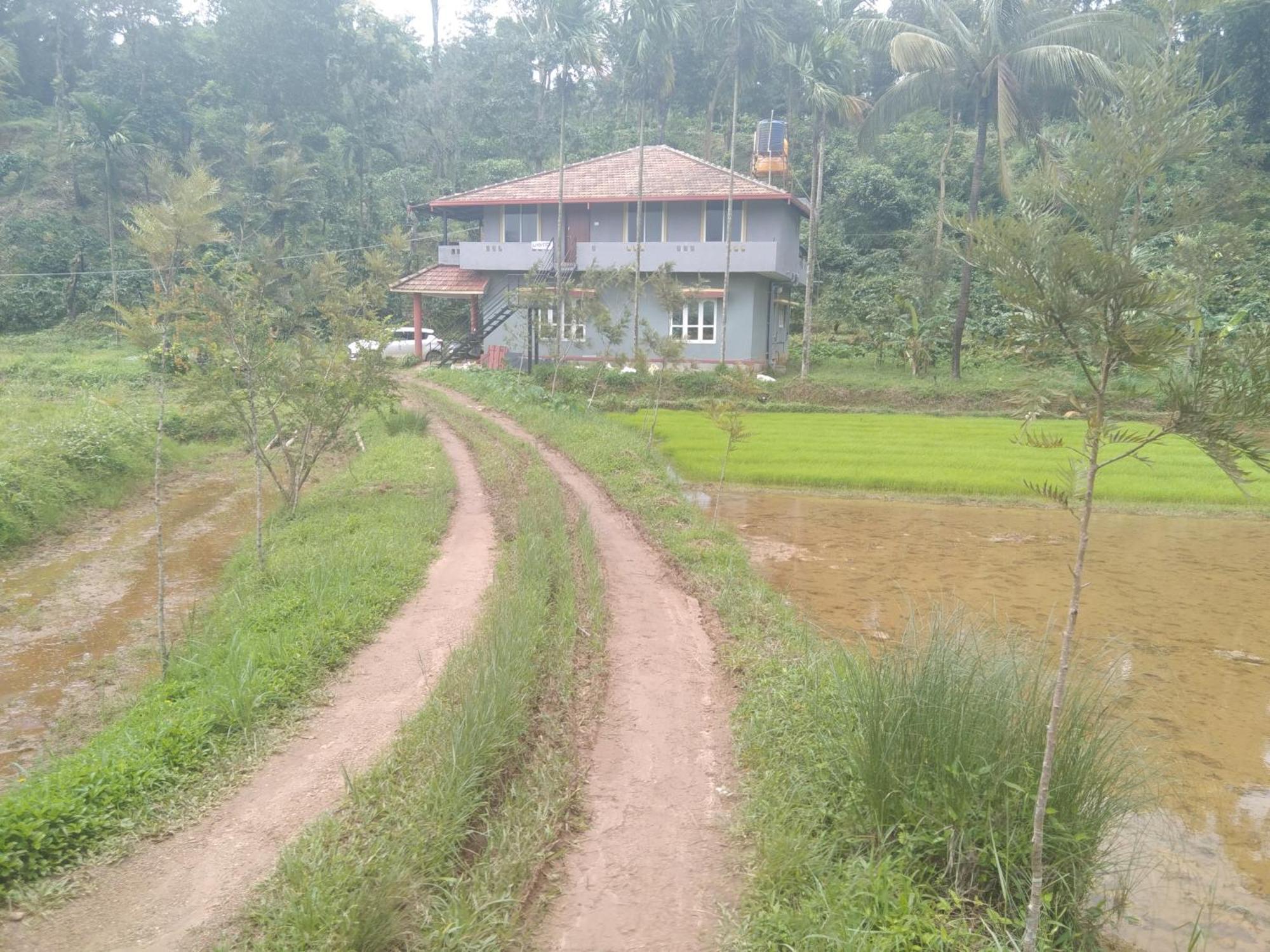 Samz Estate Stay 2Bhk Madikeri Exteriér fotografie